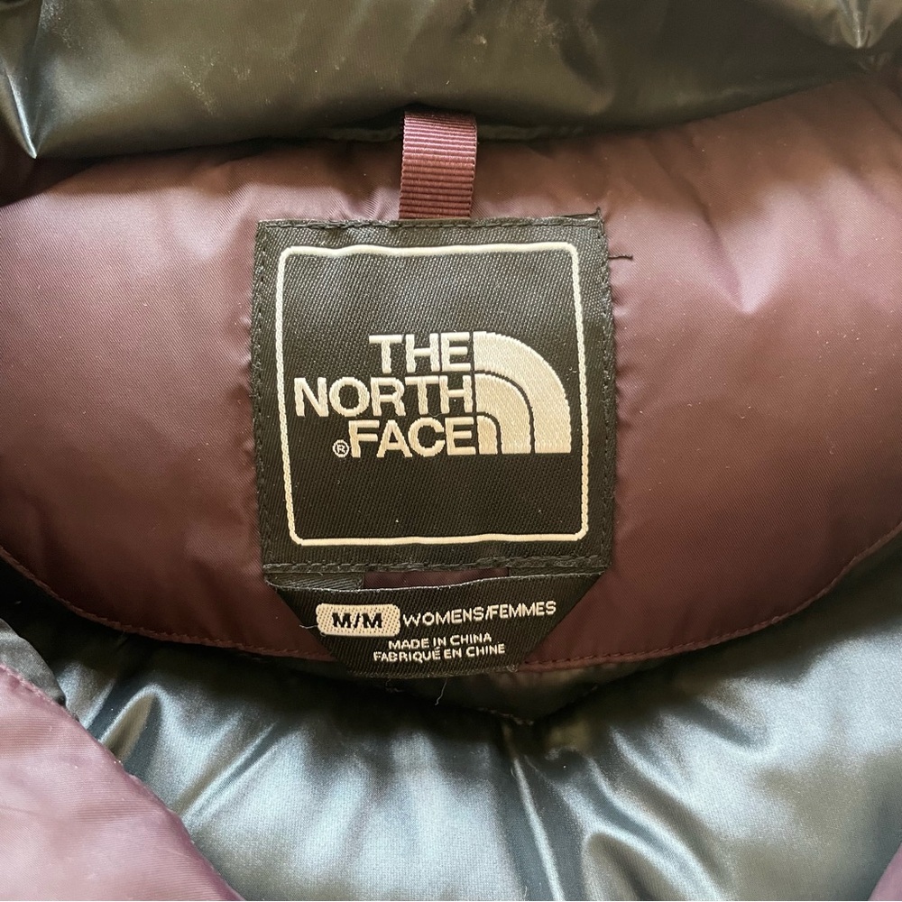 The North Face Puffy 700 Down Filled Purple Vest Size Medium - Picture 8 of 11